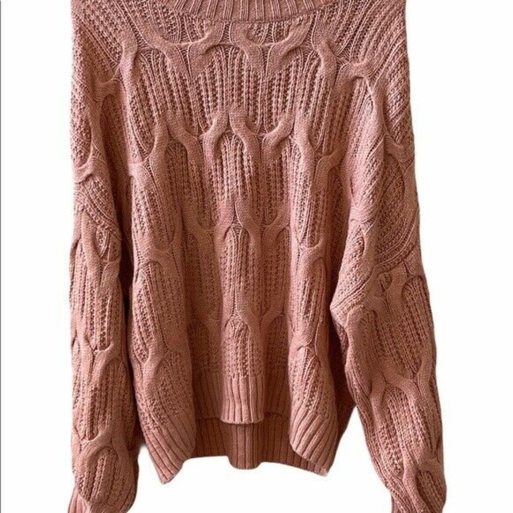 Gabrielle Union Women's Sweater Size L